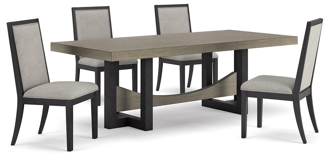 Foyland Dining Set