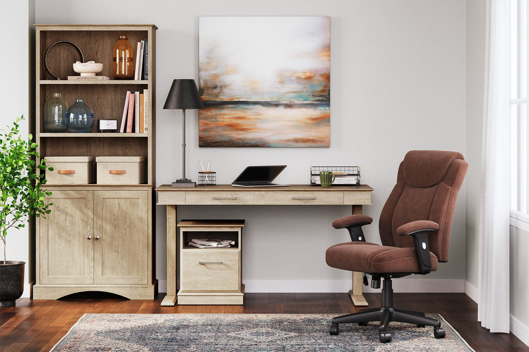 Elmferd Home Office Set